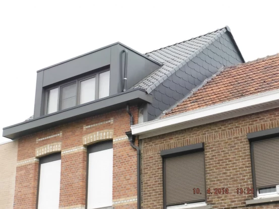 Plaatsen van hellende daken Niel, Antwerpen