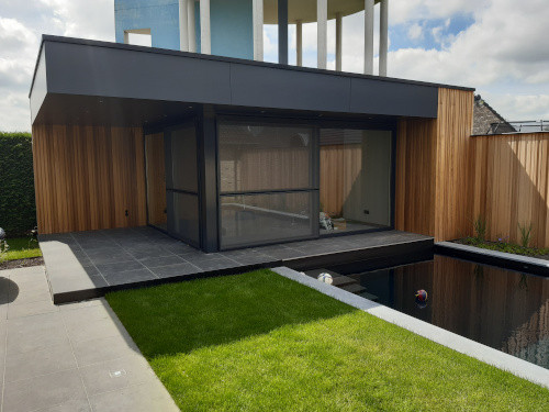 Timmerwerken binnen en buiten Aarsele, West-Vlaanderen