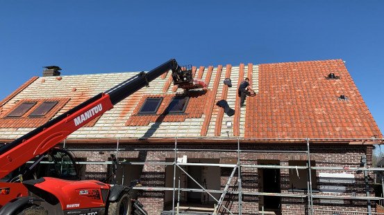 Hellende daken plaatsen Outer(Ninove), Oost-Vlaanderen