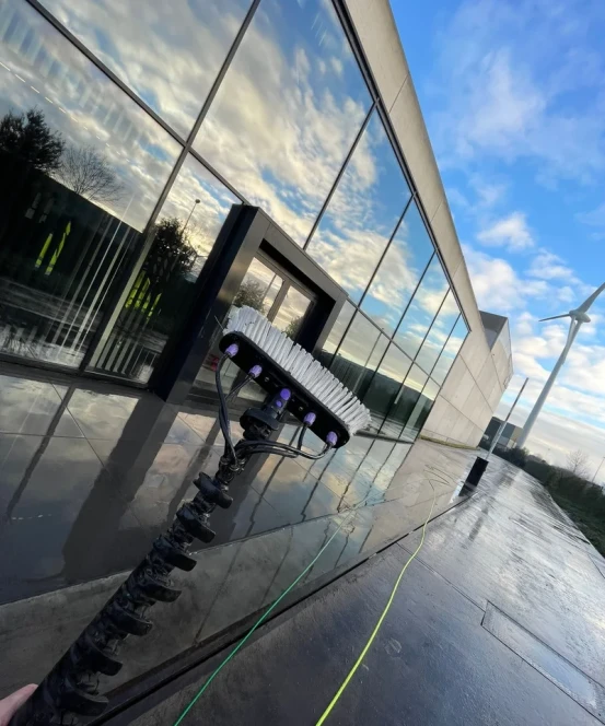 Professionele glazenwasser gezocht Wervik, West-Vlaanderen